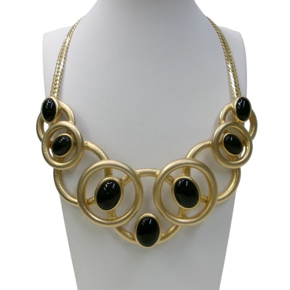 Vintage Unsigned Matte Gold Tone Circle & Black Glass Choker Collar Necklace